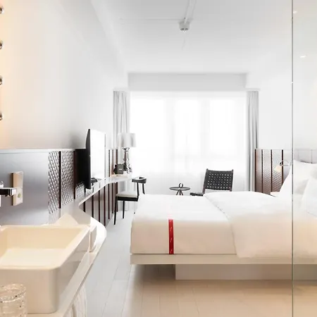 Ruby Claire Hotel